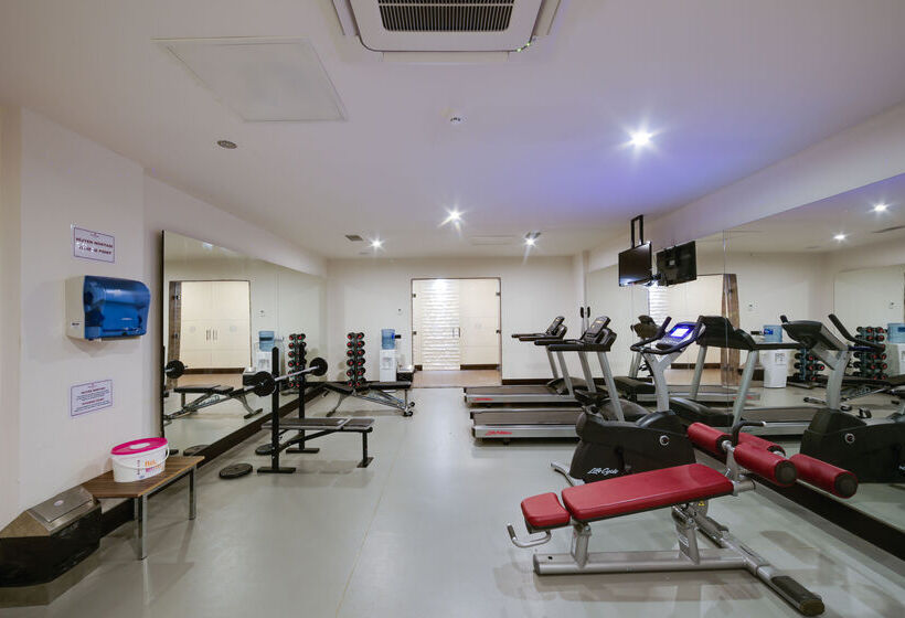 هتل Ramada Resort By Wyndham Akbuk  All Inclusive