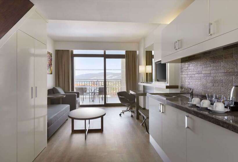 هتل Ramada Resort By Wyndham Akbuk  All Inclusive