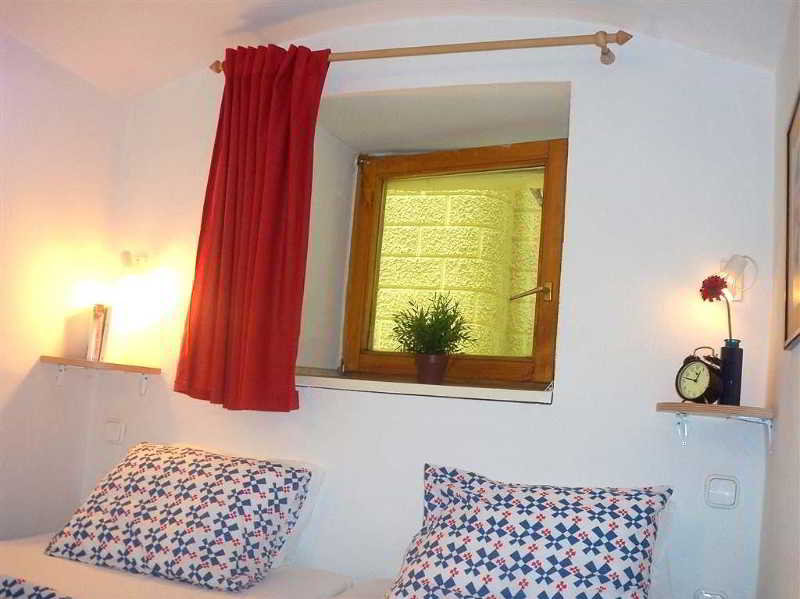 Сельский отель Apartment Akademia