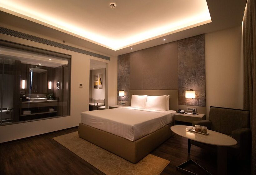 Hotel Courtyard By Marriott Bhopal