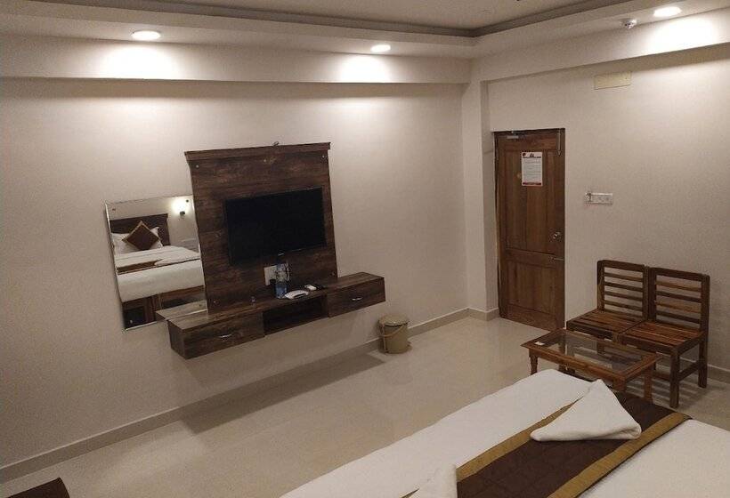בית מלון כפרי Rani And Rani Residency