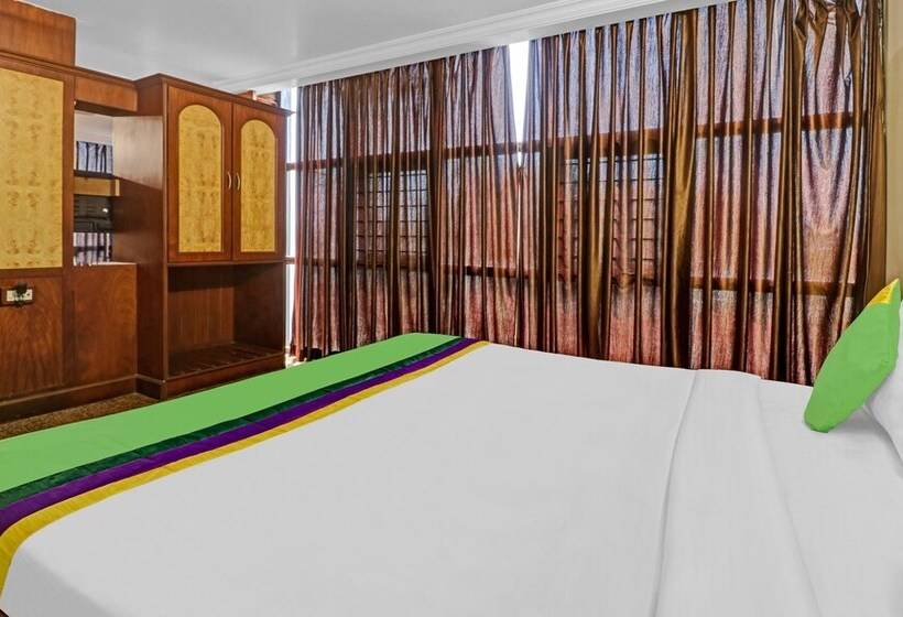 בית מלון כפרי Treebo Surya Yatri Niwas