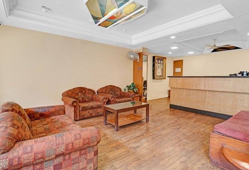 בית מלון כפרי Treebo Surya Yatri Niwas