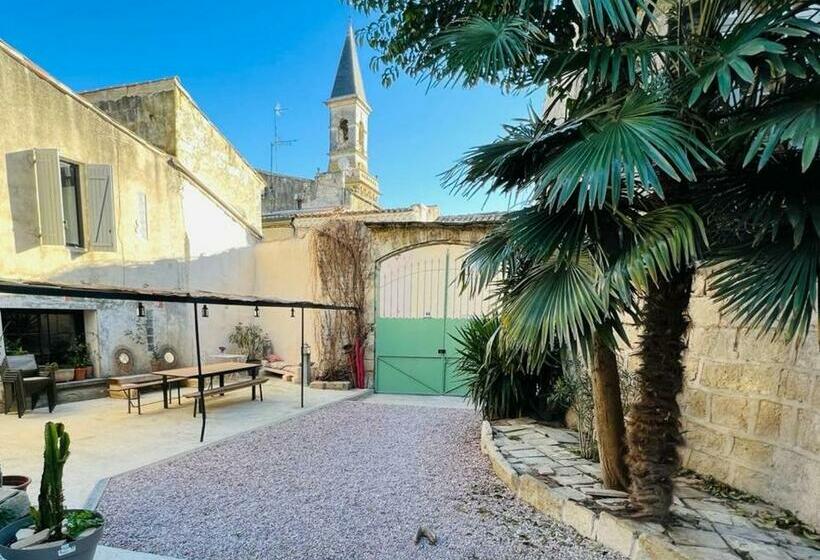 Bed and Breakfast Oustaou De Betty Et Bob