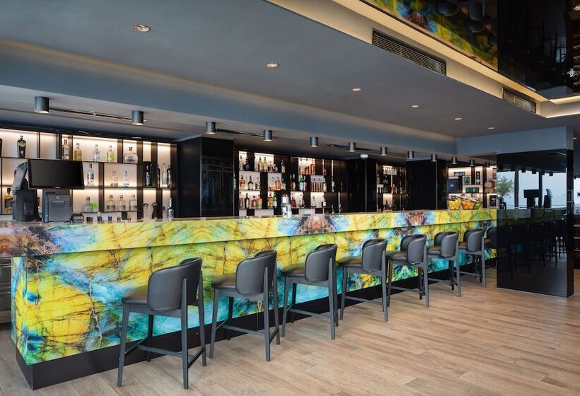 هتل Aminess Khalani