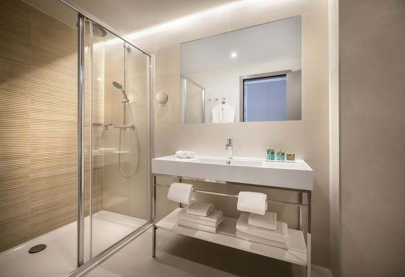 هتل Aminess Khalani