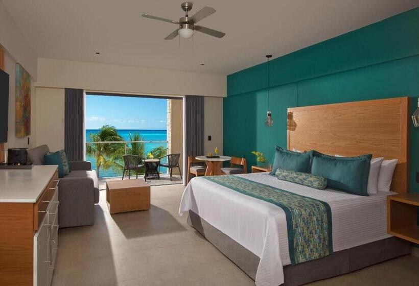 هتل Dreams Cozumel Cape Resort & Spa