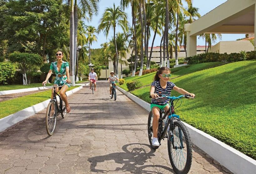 هتل Dreams Cozumel Cape Resort & Spa