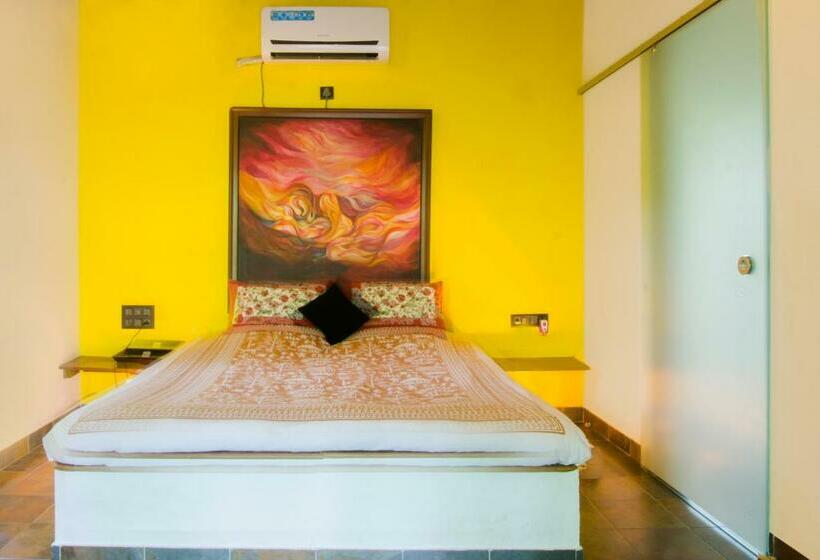 فندق Jenjon Wood County Phansad Alibaug