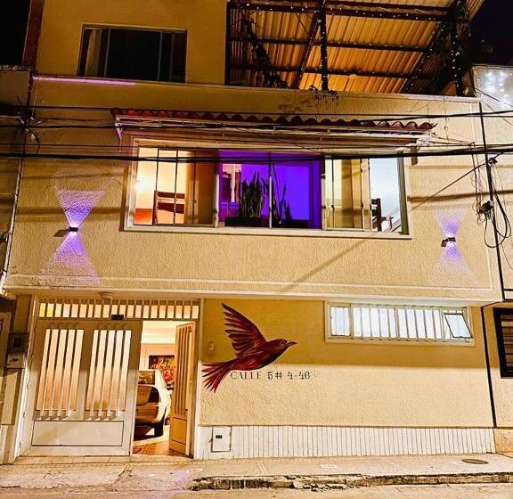 پانسیون Hostel Brisas Del Nevado