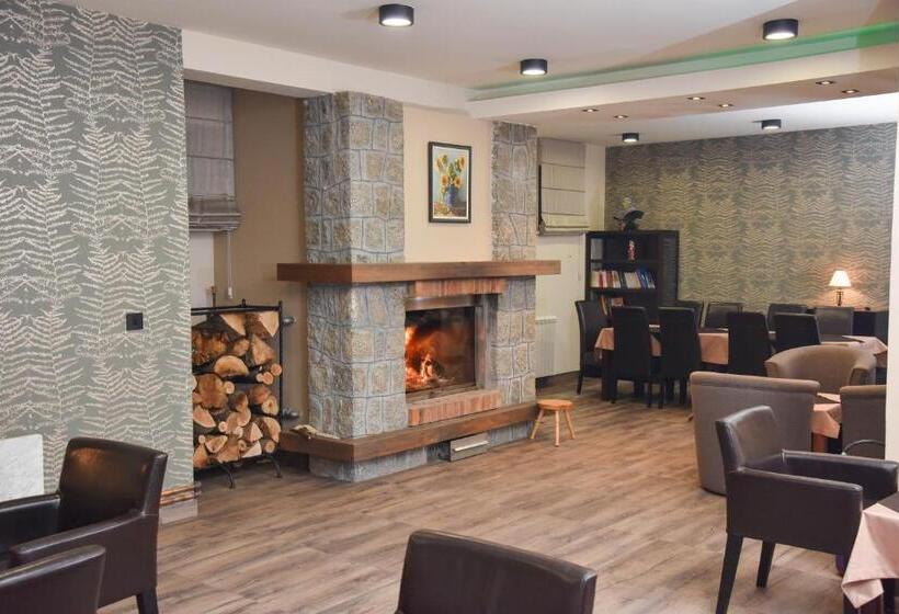 تختخواب و صبحانه Villa Mramor