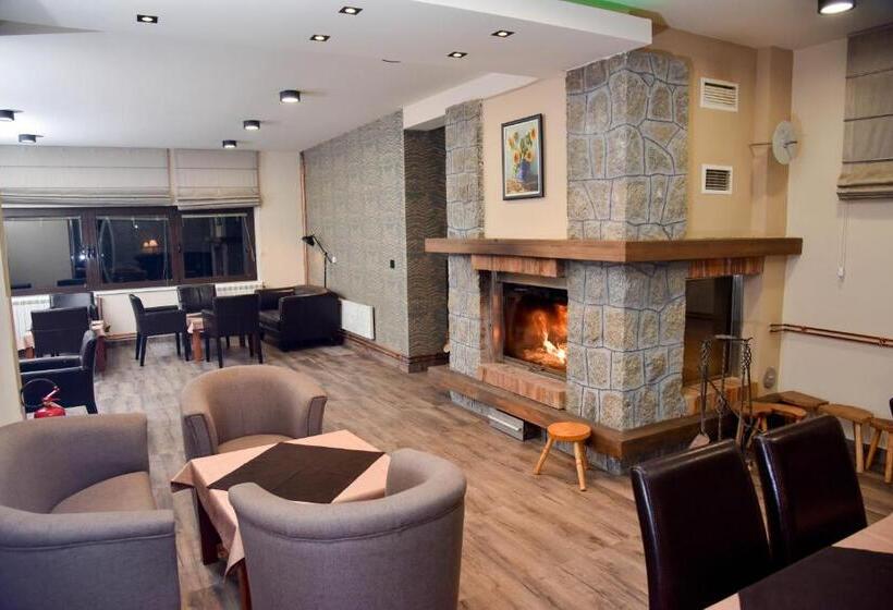 تختخواب و صبحانه Villa Mramor