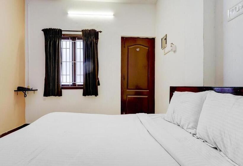 فندق Flagship Airport Inn