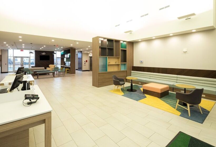 בית מלון כפרי Holiday Inn & Suites Detroit   Troy, An Ihg