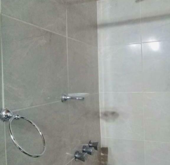 مبيت وإفطار Posada Mis Padres