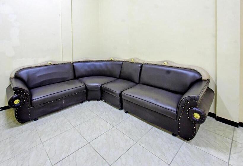 بنسيون Guest House Universitas Mataram