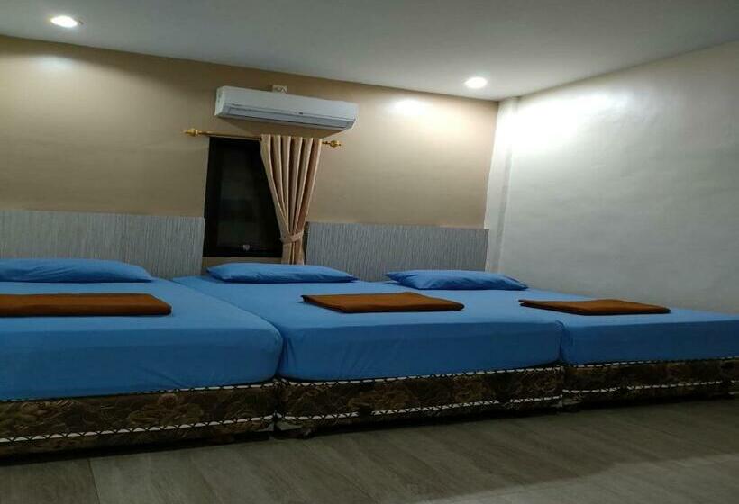 پانسیون Penginapan Anak Raja  Palangkaraya