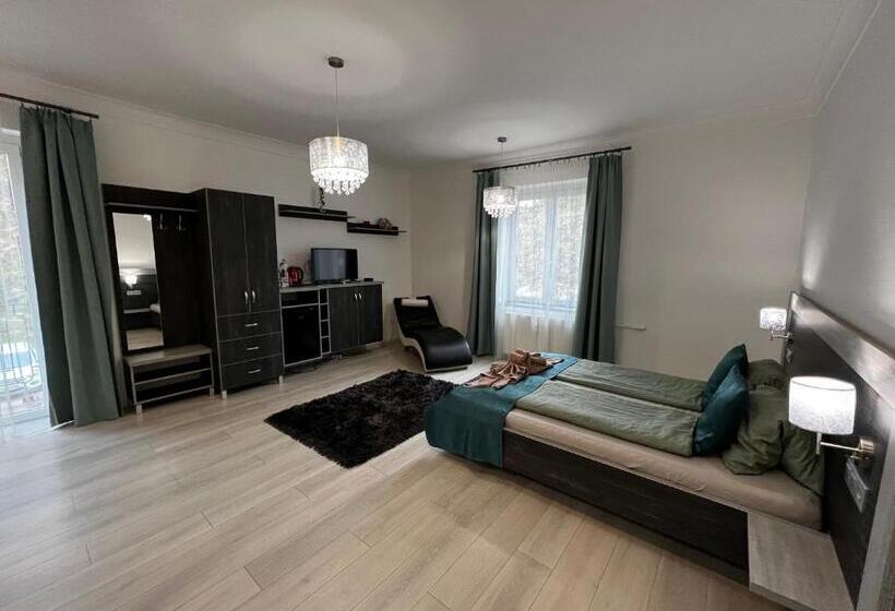 تختخواب و صبحانه Duna Centroom