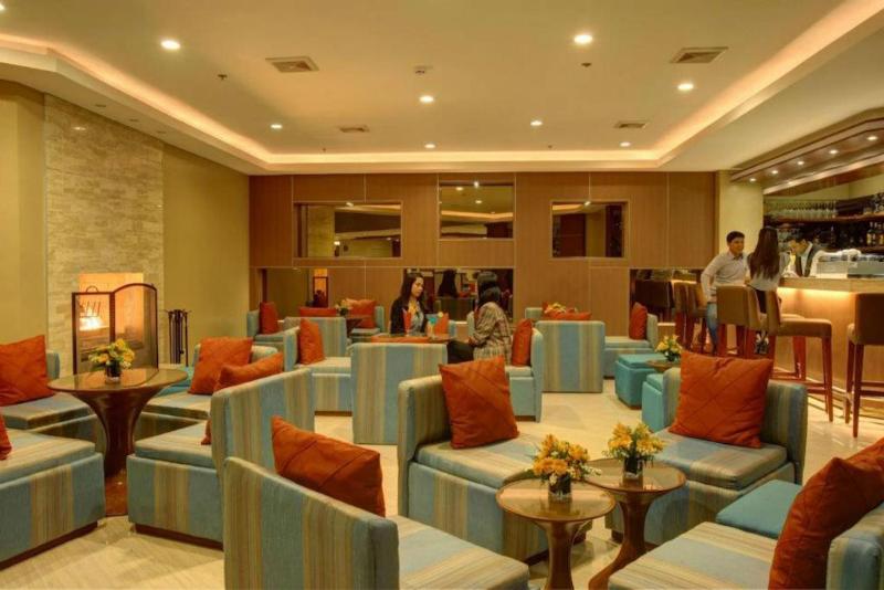 فندق Azalea Residences Baguio