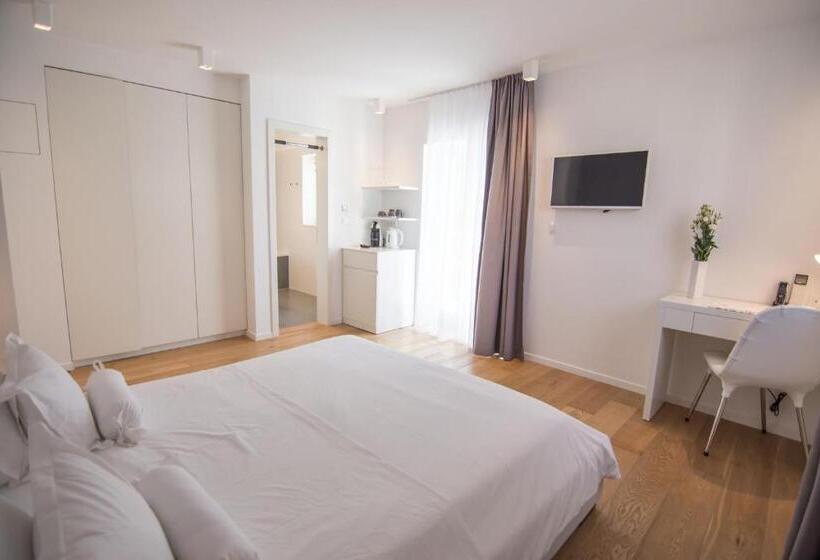 هتل Divota Apartment