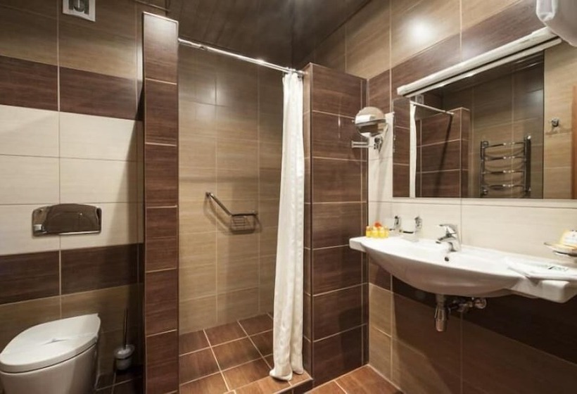 בית מלון כפרי Heliopark Residence