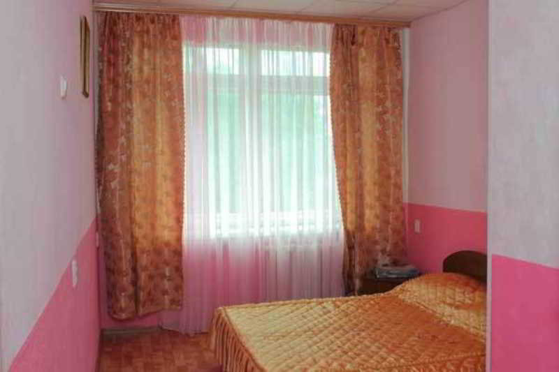 هتل Victoria Ulyanovsk