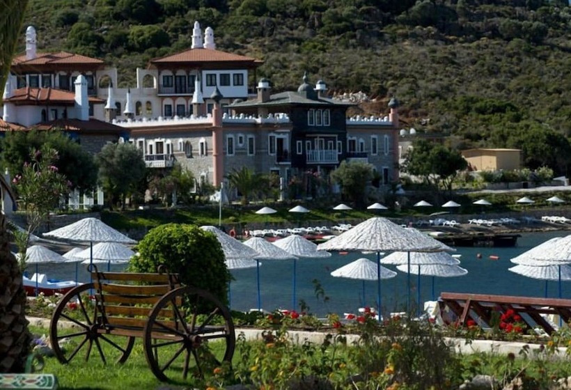 בית מלון כפרי Wyndham Datca Perili Bay