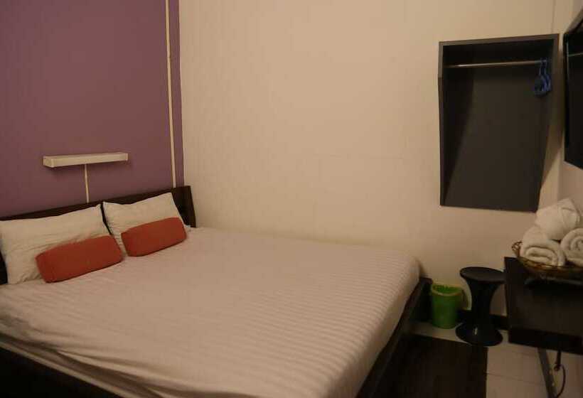 New Ihouse Hotel   Hostel