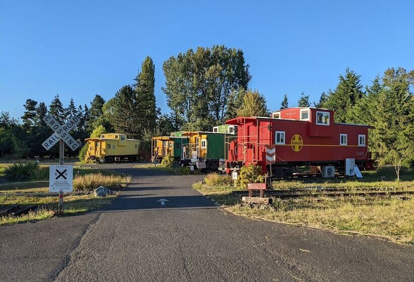 فندق صغير Olympic Railway Inn