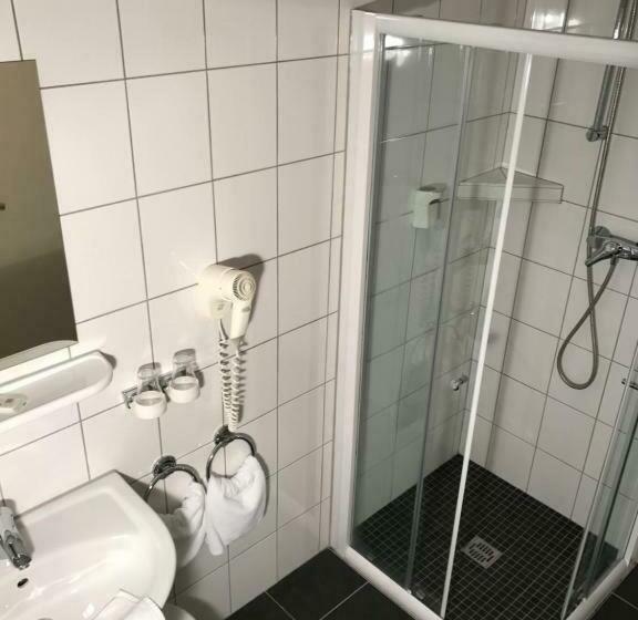 هاستل Gästehaus Hein