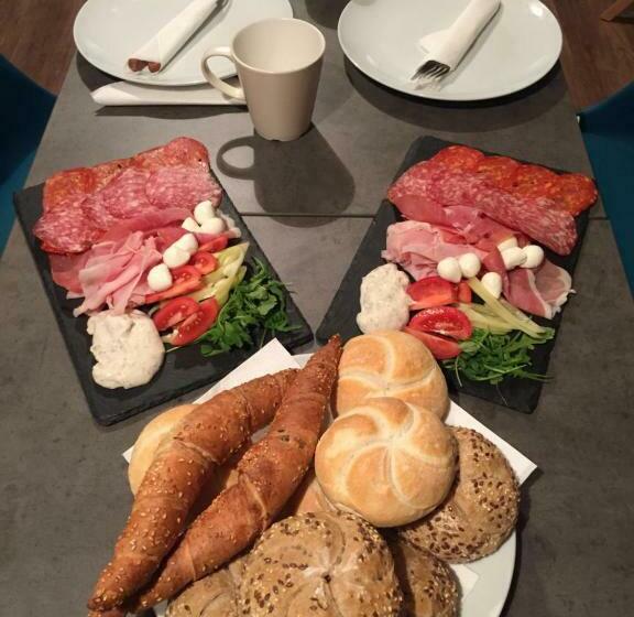 مبيت وإفطار Jonathan Bed&pizza