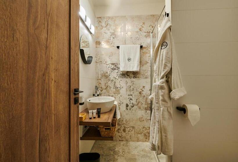 هتل Alfréd A Hermína