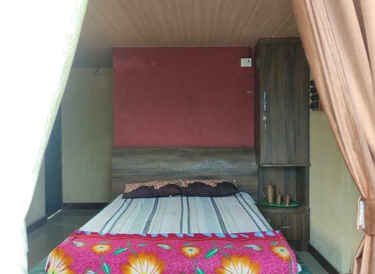 בית מלון כפרי Raigad Agro Park