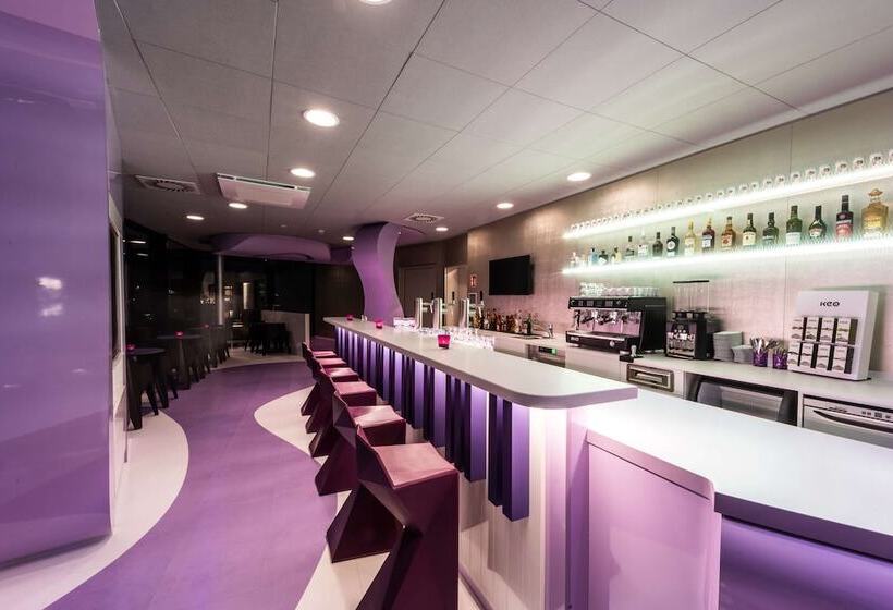 هتل Prize By Radisson, Bonn City