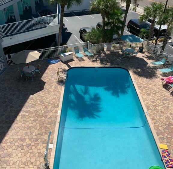 Seahorse Suite Beach Heated Pool Fireplace Great Location