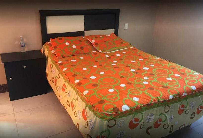 فندق Suave Patria