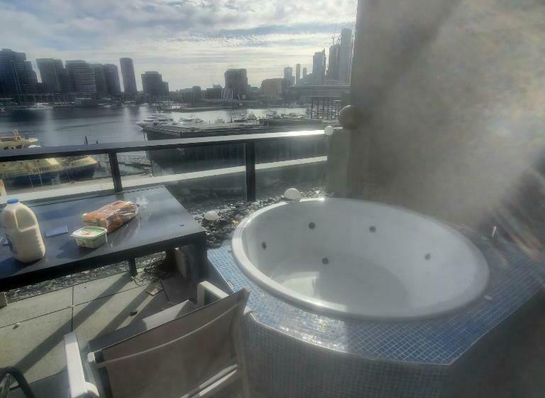 펜션 City Unique Waterfront Townhouse