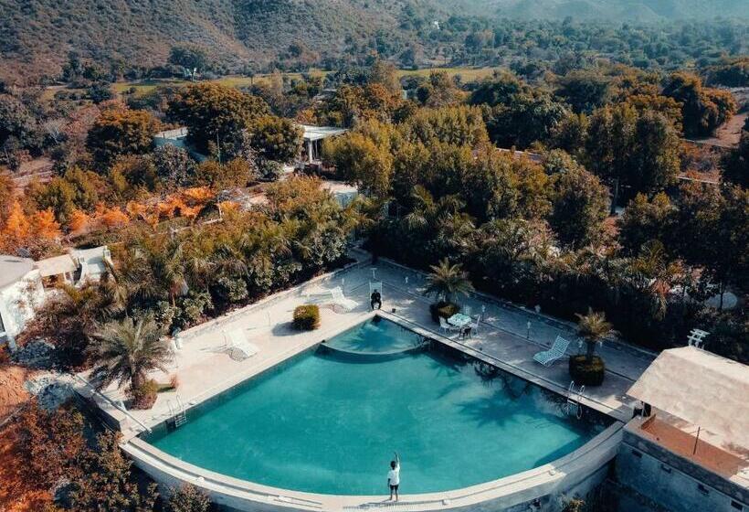 The Highgarden Resort