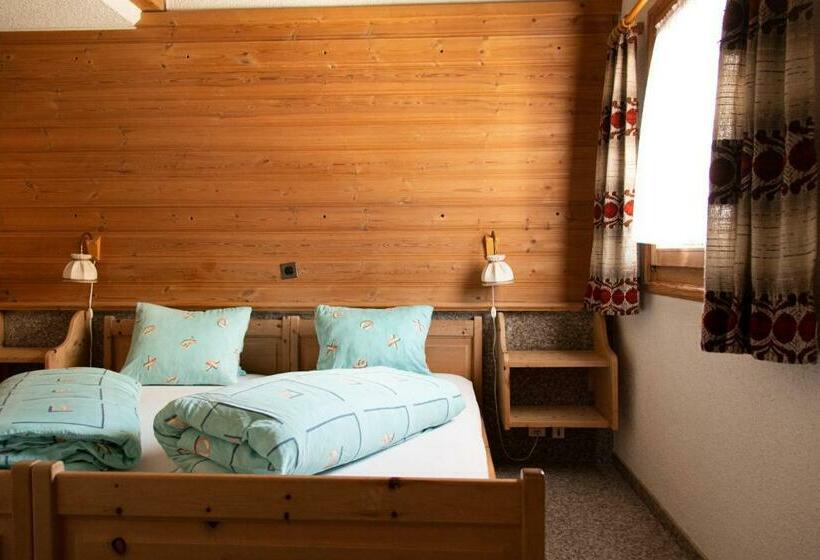 ベッドアンドブレックファースト Alpina Hotel Apartments