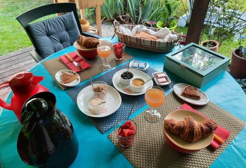 住宿加早餐  Le Logis Des 3 Coeurs Chambre La Bohème