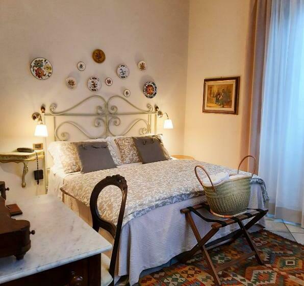 Boutique Hotel Fox S Inn