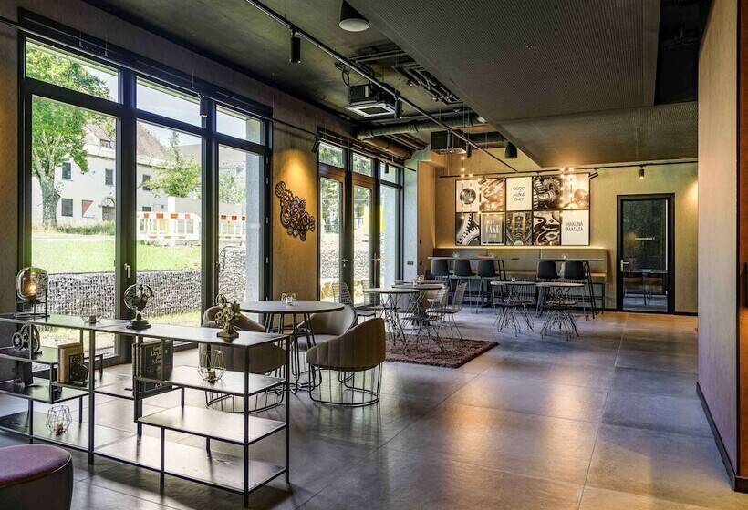 هتل Ibis Styles Friedrichshafen