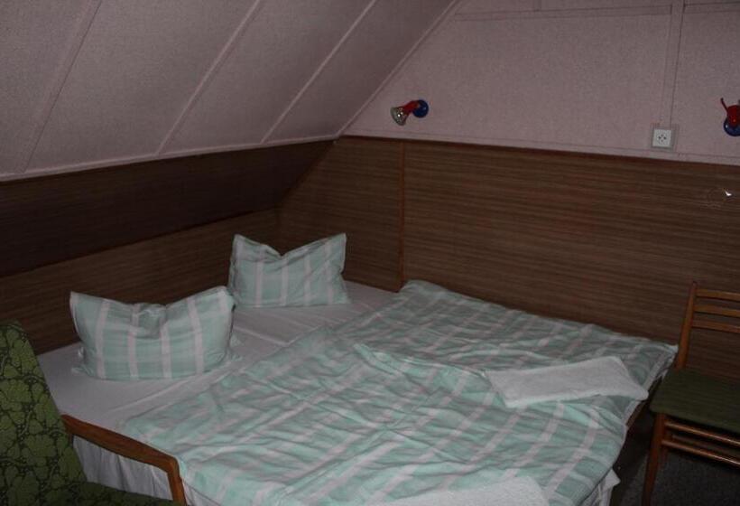 הוסטל Turistická Chata Prachov