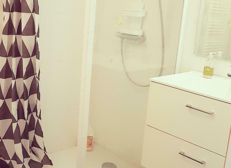 مبيت وإفطار Suite Parentale, Entrée Individuelle