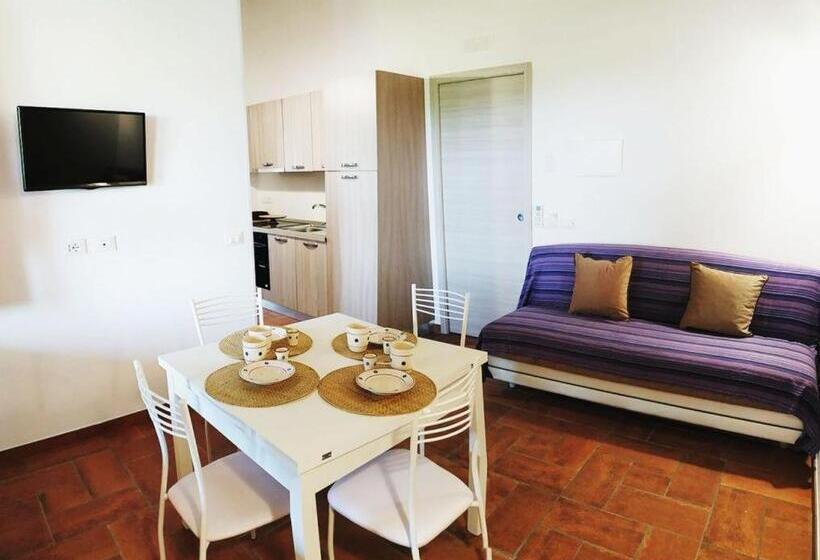 Ludomar Country Residence   Rooms & Apartments