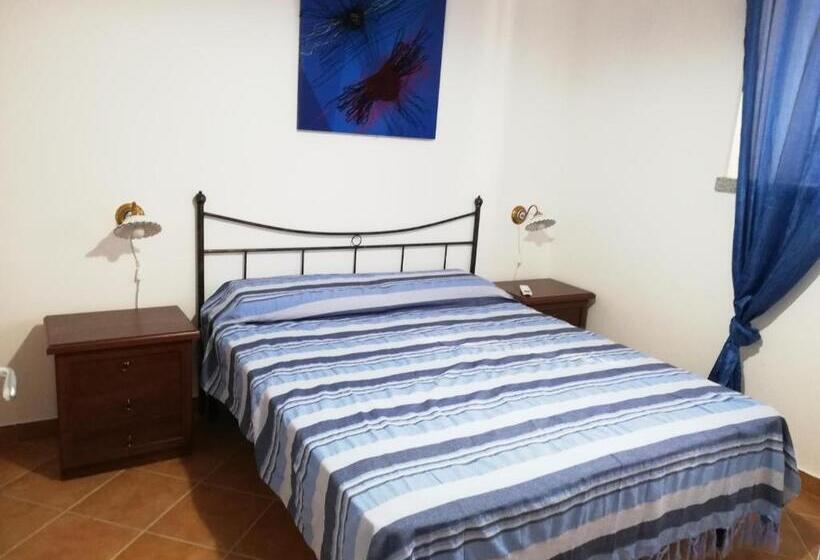 Ludomar Country Residence   Rooms & Apartments