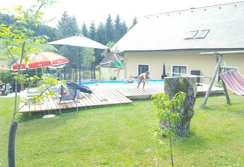 هاستل Weingut Lieschnegg