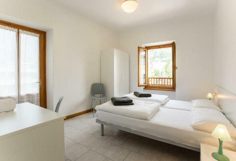 تختخواب و صبحانه Villa Nirvana