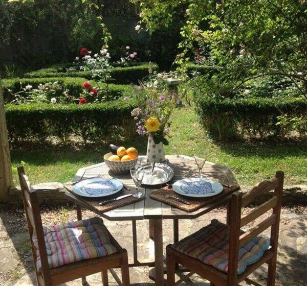 پانسیون Monte Dos Papa Figos