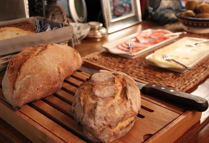 پانسیون Monte Dos Papa Figos